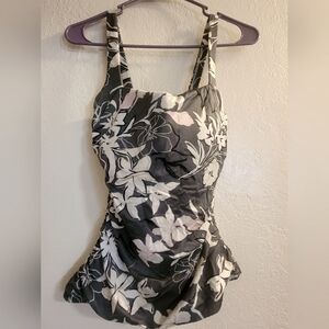 Athleta Tankini 36D/DD